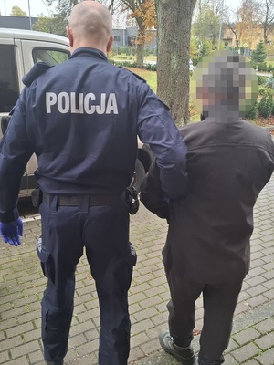 Dzielnicowi zatrzymali w ciągu jednego dnia czterech poszukiwanych.