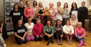 biegacze, jogini, policjanci, mieszkańcy Malborka i okolic połączyli siły w wyjątkowej akcji