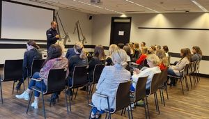 Policjant szkolił pracowników Europejskiego Centrum Solidarności