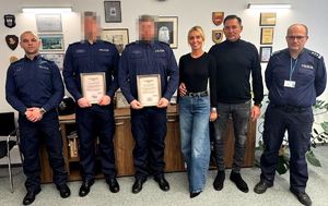 Właściciele restauracji podziękowali kryminalnym ze Śródmieścia za profesjonalizm i skuteczne działania.