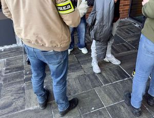 Działania prewencyjne „Bezpieczny Nieletni” na terenach galerii handlowych.