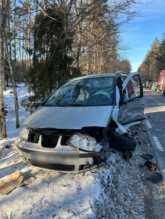 Pośpiech na drodze - Ile naprawdę zyskujesz na ryzykownym wyprzedzaniu?