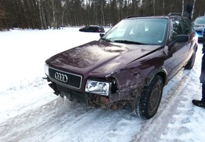 Nietrzeźwy kierowca Audi spowodował kolizję w Kłobuczynie.