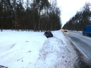 Nietrzeźwy kierowca Audi spowodował kolizję w Kłobuczynie.