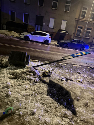 pojazd mężczyzny, który próbował ukryć to, że jechał nietrzeźwy