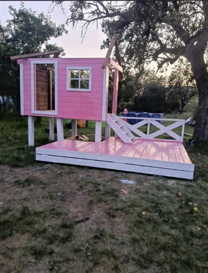 Tczew Domek ogrodowy zniknął z posesji. Sąsiad porąbał go na opał