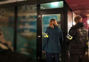 Wspólne działania policjantów z funkcjonariuszami KAS.