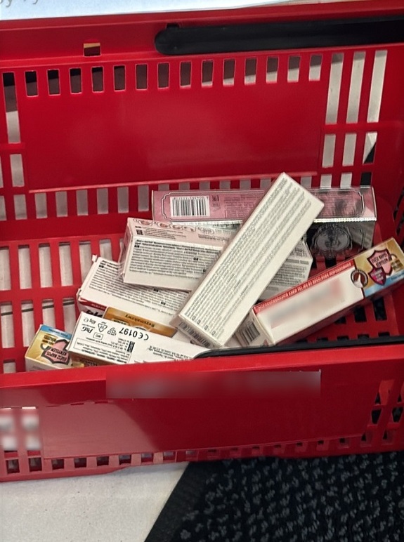 Zatrzymany złodziej kleju do protez