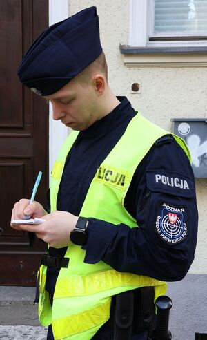 patrole piesze z adeptami SP w Słupsku