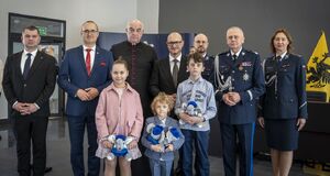 Ślubowanie, medale, odznaczenia i wyróżnienia. 86 nowych policjantów w szeregach pomorskiej Policji