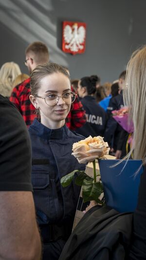 Ślubowanie, medale, odznaczenia i wyróżnienia. 86 nowych policjantów w szeregach pomorskiej Policji