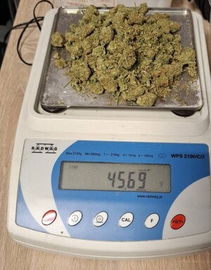 zatrzymany i zabezpieczone środki