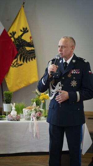 Wielkanocne spotkanie pomorskich policjantów. Wspólnota, tradycja i wyjątkowi goście w KWP w Gdańsku