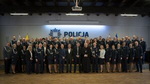 Wielkanocne spotkanie pomorskich policjantów. Wspólnota, tradycja i wyjątkowi goście w KWP w Gdańsku