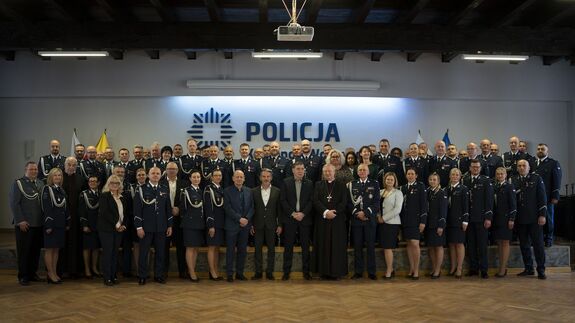 Wielkanocne spotkanie pomorskich policjantów. Wspólnota, tradycja i wyjątkowi goście w KWP w Gdańsku