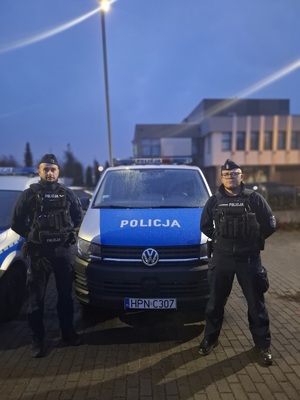 Policjanci pomogli seniorce, która obawiała się, że jej piec uległ awarii