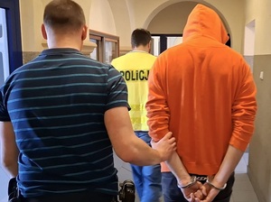 Policjanci zatrzymali stalkera