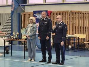 Policyjny turniej piłkarski w Tczewie. Sport, rywalizacja i pomoc w jednym