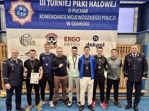 Policyjny turniej piłkarski w Tczewie. Sport, rywalizacja i pomoc w jednym