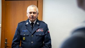 W ramach decyzji kadrowych na stanowisko Naczelnika Wydziału Doboru i Szkolenia Komendy Wojewódzkiej Policji w Gdańsku powołana została podinsp. Ewa Sawicka, dotychczas pełniąca funkcję Zastępcy Naczelnika Wydziału Kadr. Stanowisko Zastępcy Naczelnika Wydziału Kadr objął podinsp. Jerzy Ostapowicz, wcześniej ekspert Zespołu Dyscyplinarnego tego wydziału. Jednocześnie pełnienie obowiązków służbowych na stanowisku Zastępcy Naczelnika Wydziału Wywiadu Kryminalnego powierzono podinsp. Andrzejowi Kleinowskiemu, dotychczas kierownikowi Sekcji Analizy Kryminalnej.