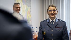 W ramach decyzji kadrowych na stanowisko Naczelnika Wydziału Doboru i Szkolenia Komendy Wojewódzkiej Policji w Gdańsku powołana została podinsp. Ewa Sawicka, dotychczas pełniąca funkcję Zastępcy Naczelnika Wydziału Kadr. Stanowisko Zastępcy Naczelnika Wydziału Kadr objął podinsp. Jerzy Ostapowicz, wcześniej ekspert Zespołu Dyscyplinarnego tego wydziału. Jednocześnie pełnienie obowiązków służbowych na stanowisku Zastępcy Naczelnika Wydziału Wywiadu Kryminalnego powierzono podinsp. Andrzejowi Kleinowskiemu, dotychczas kierownikowi Sekcji Analizy Kryminalnej.