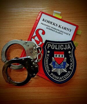 Pijany z dożywotnim zakazem zatrzymany przez policjantów.