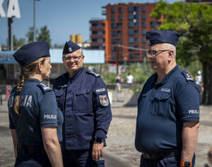 Policjanci zabezpieczali Konferencję na rzecz Odbudowy Ukrainy.