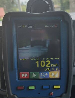 102 km/h na odcinku z ograniczeniem do 40 km/h.