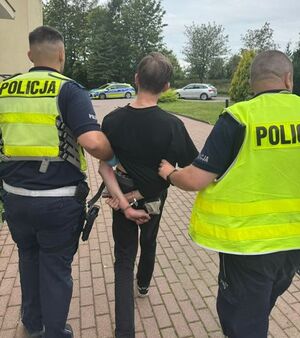 Pościg za 18-latkiem zakończony zatrzymaniem.