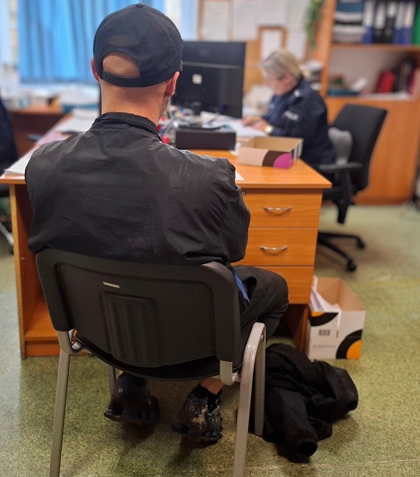 Kierowca Audi zatrzymany w Lęborku bez uprawnień i pod wpływem narkotyków
